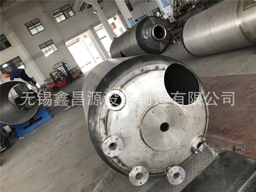 怎么減少日曬對不銹鋼儲罐的影響？