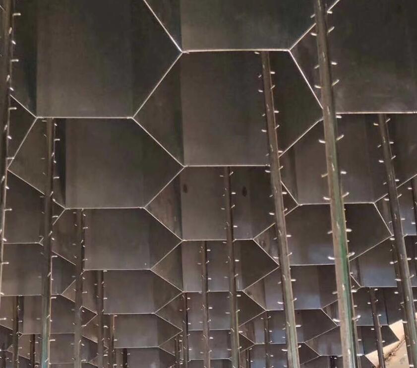 316L不銹鋼陽(yáng)極管的性能分析